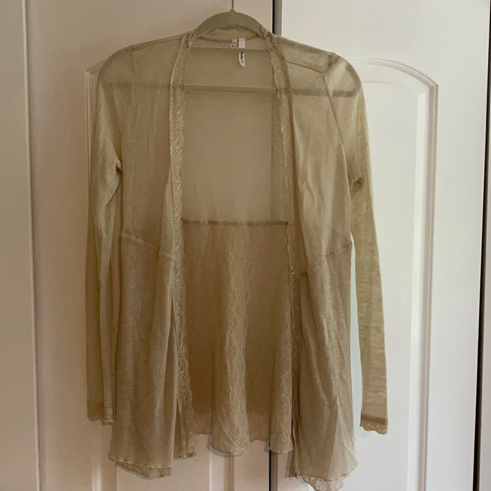 Oatmeal color cardigan, studio Y, M